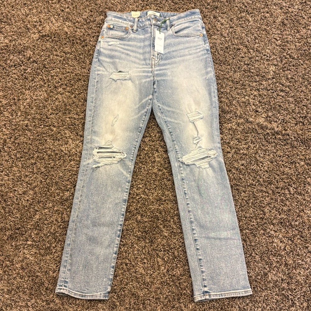 Women’s American eagle skinny jeans. Size 10 regular * NWT